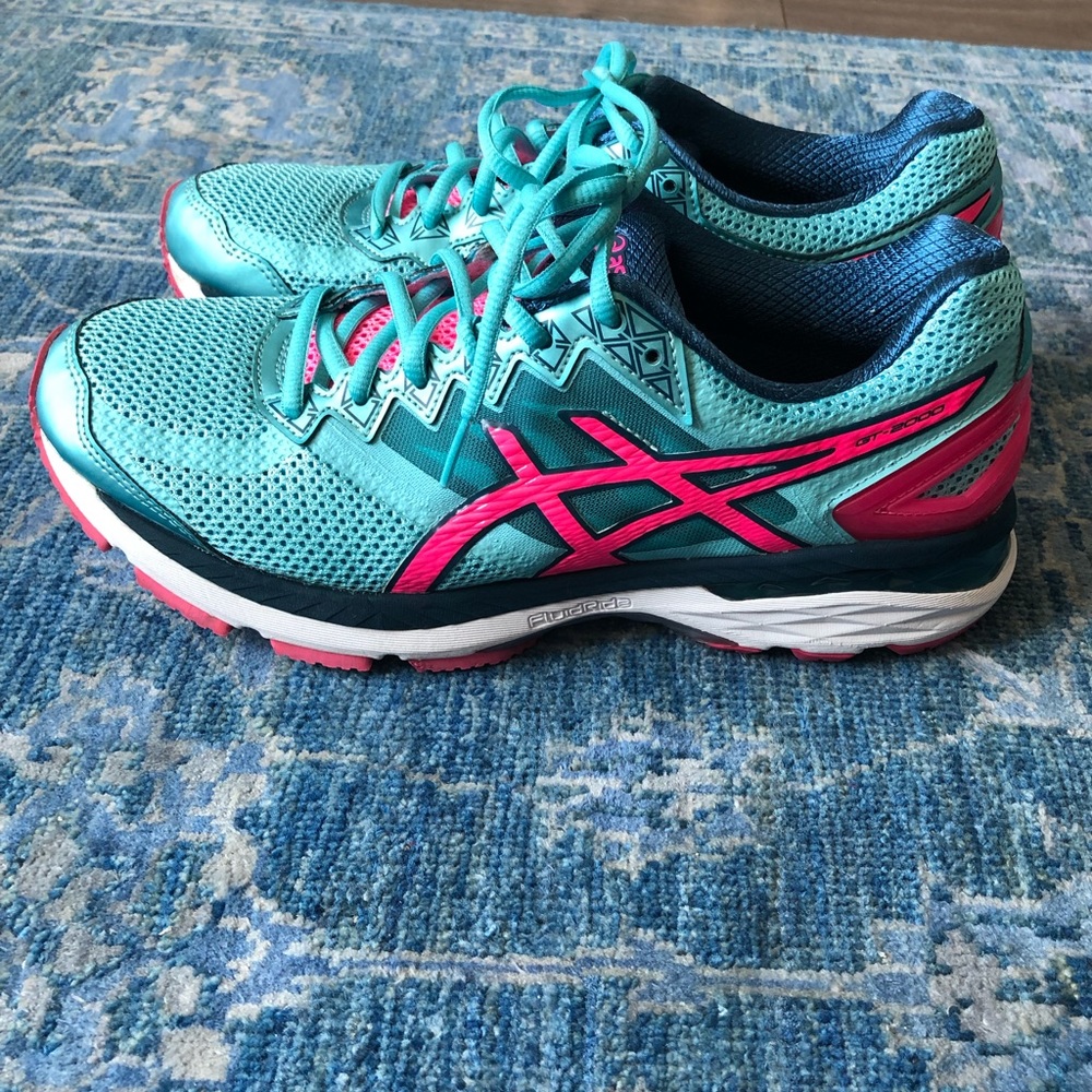 ASICS GT-2000 4 Women’s Running Shoe